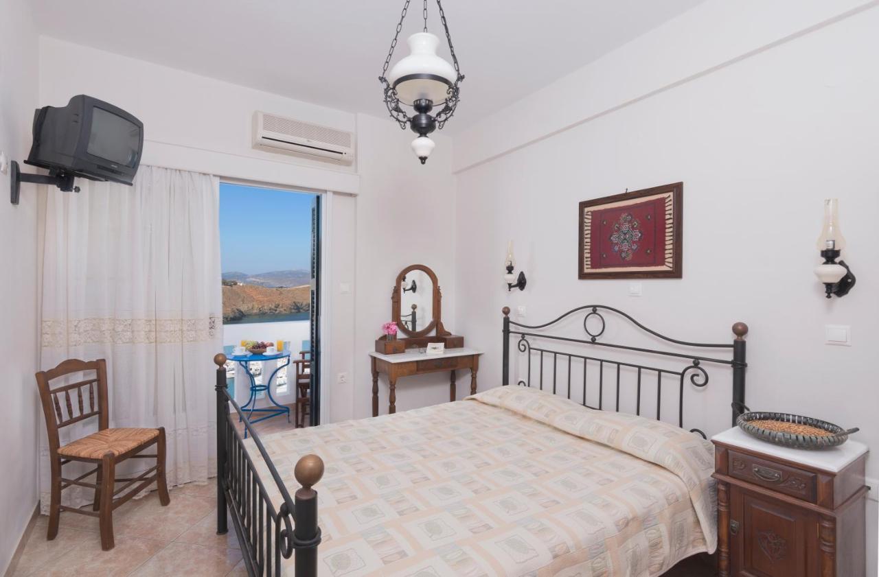 Yalos Rooms Astypalaia Ngoại thất bức ảnh